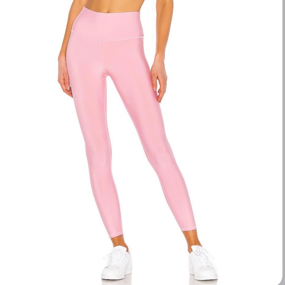 Alo Yoga Airlift Leggings in Flamingo